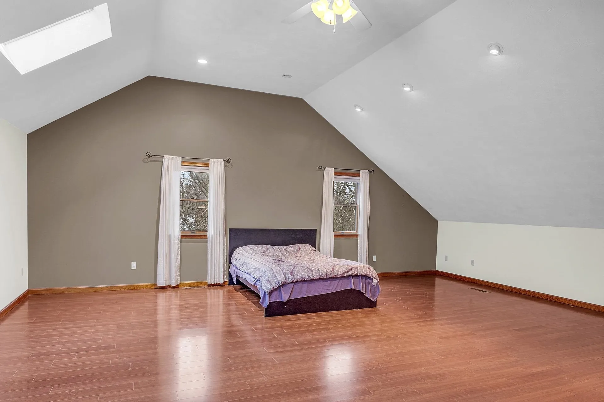 41 Patriot Drive Pelham NH 03076