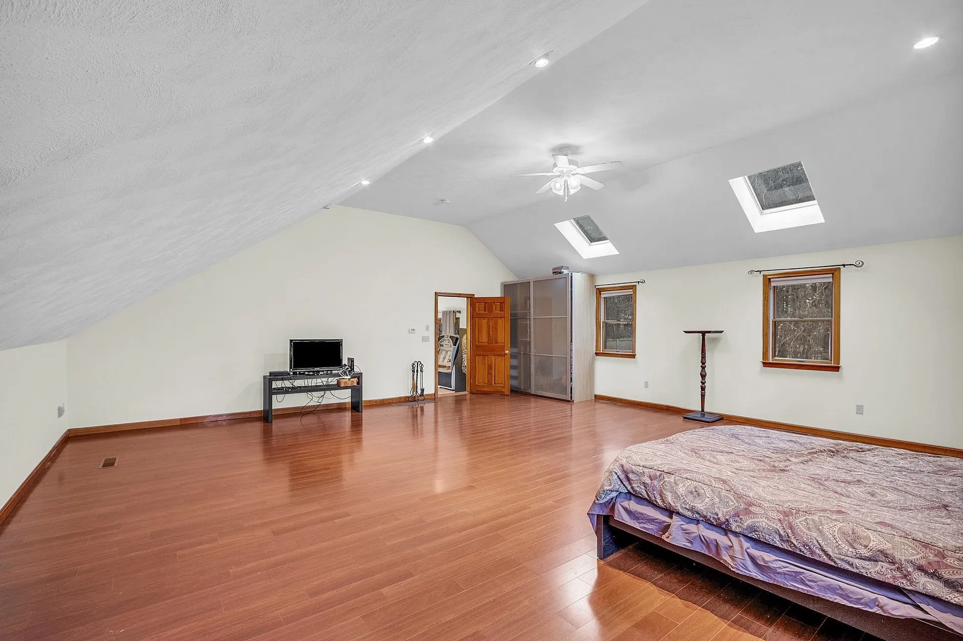 41 Patriot Drive Pelham NH 03076