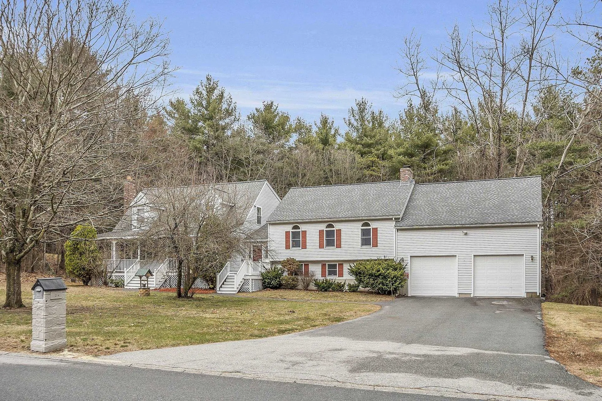 41 Patriot Drive Pelham NH 03076