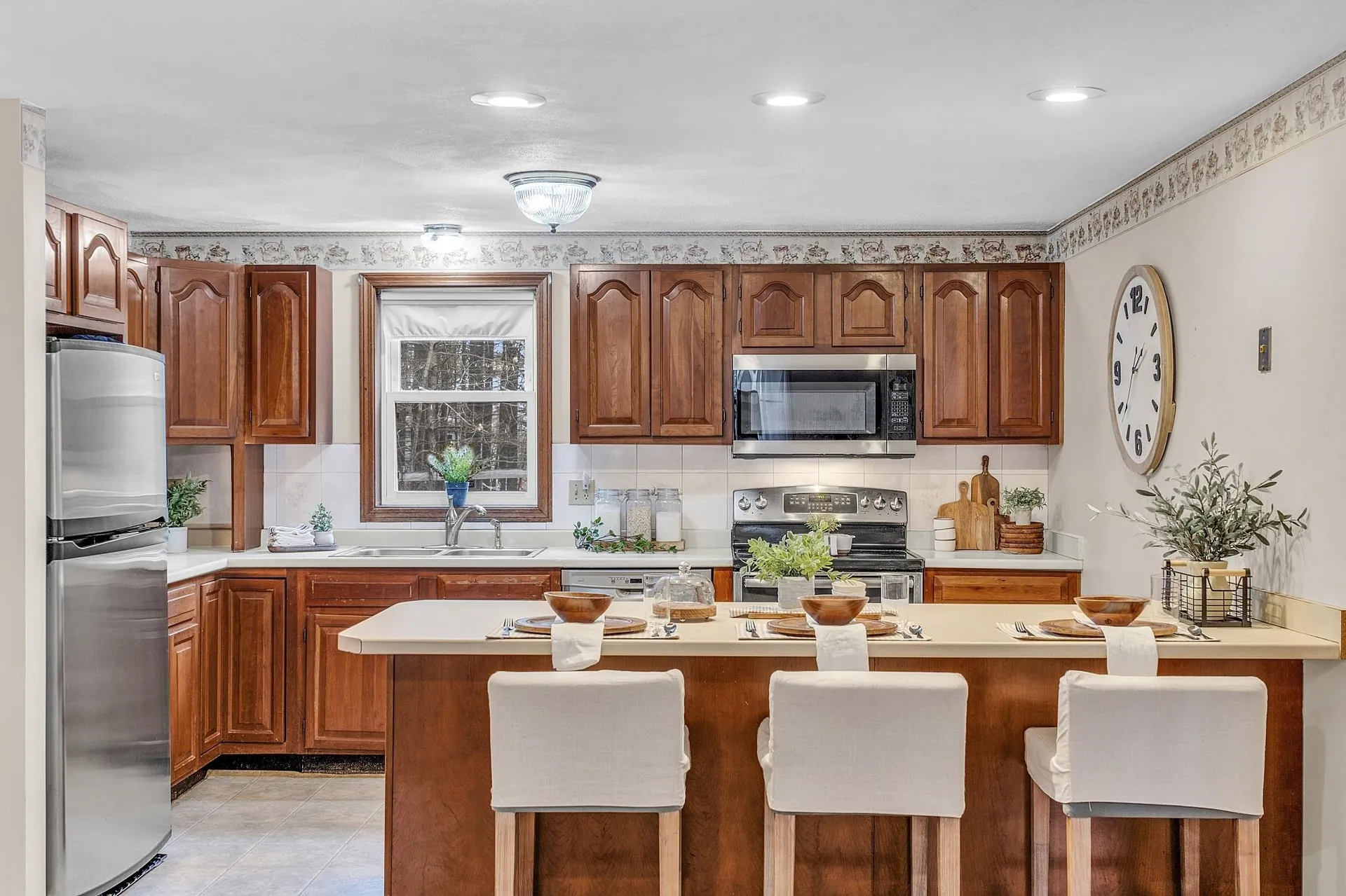 41 Patriot Drive Pelham NH 03076