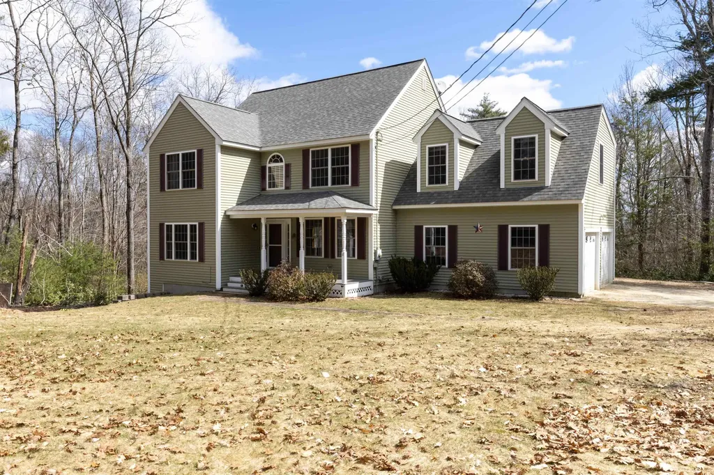 8 Barber Way Brookline NH 03033