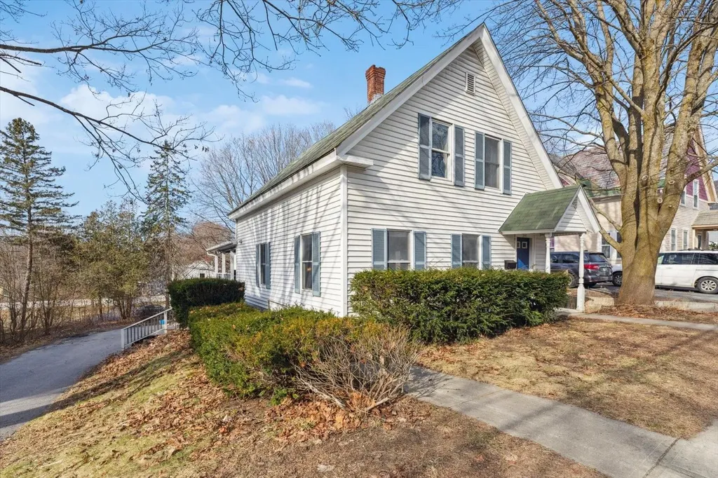 344 Court Street Keene NH 03431