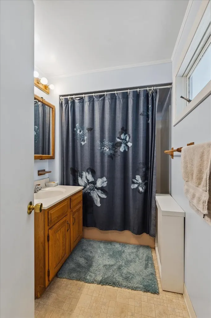 344 Court Street Keene NH 03431