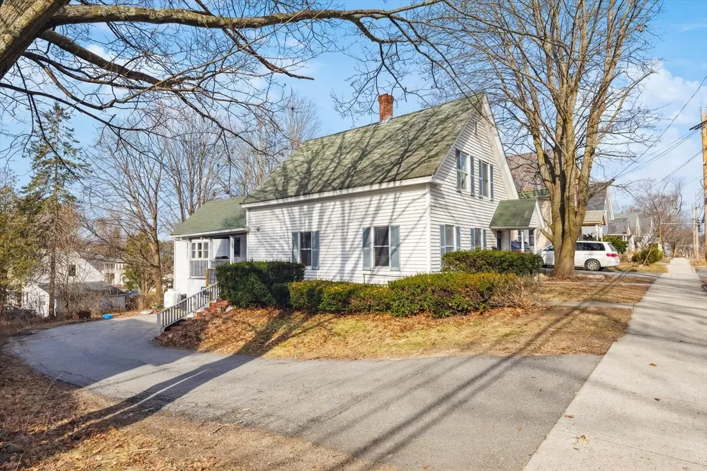 344 Court Street Keene NH 03431