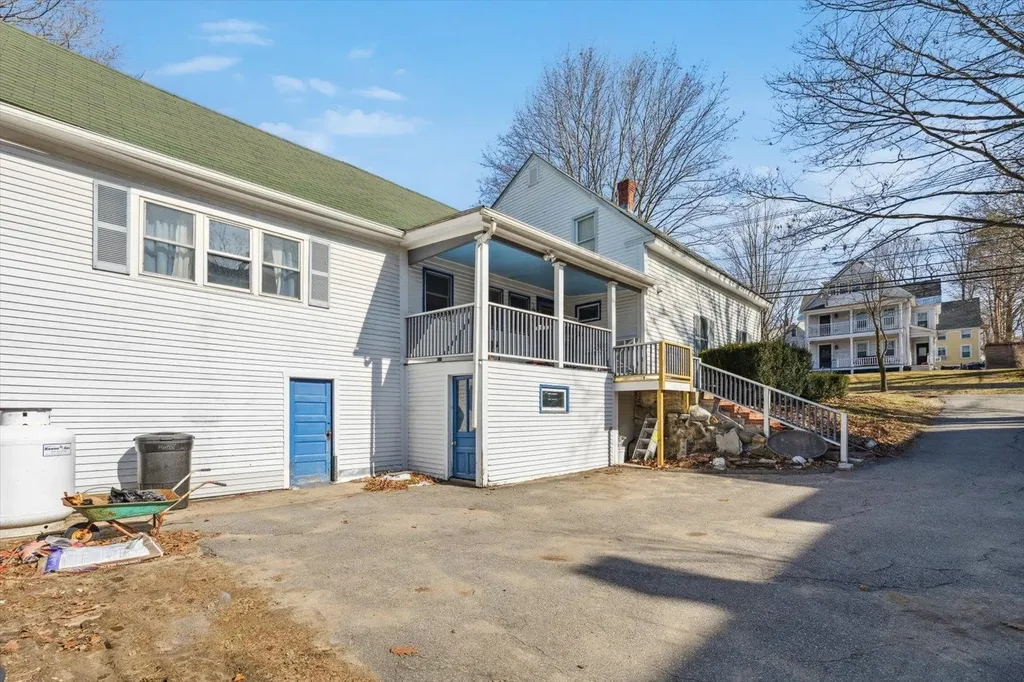 344 Court Street Keene NH 03431
