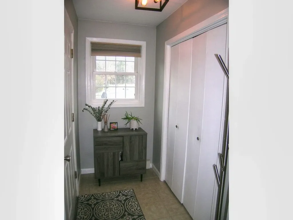 175 Kennedy Drive South Burlington VT 05403