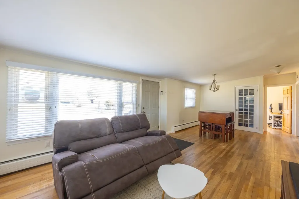 23 Meadow Lane Greenland NH 03840