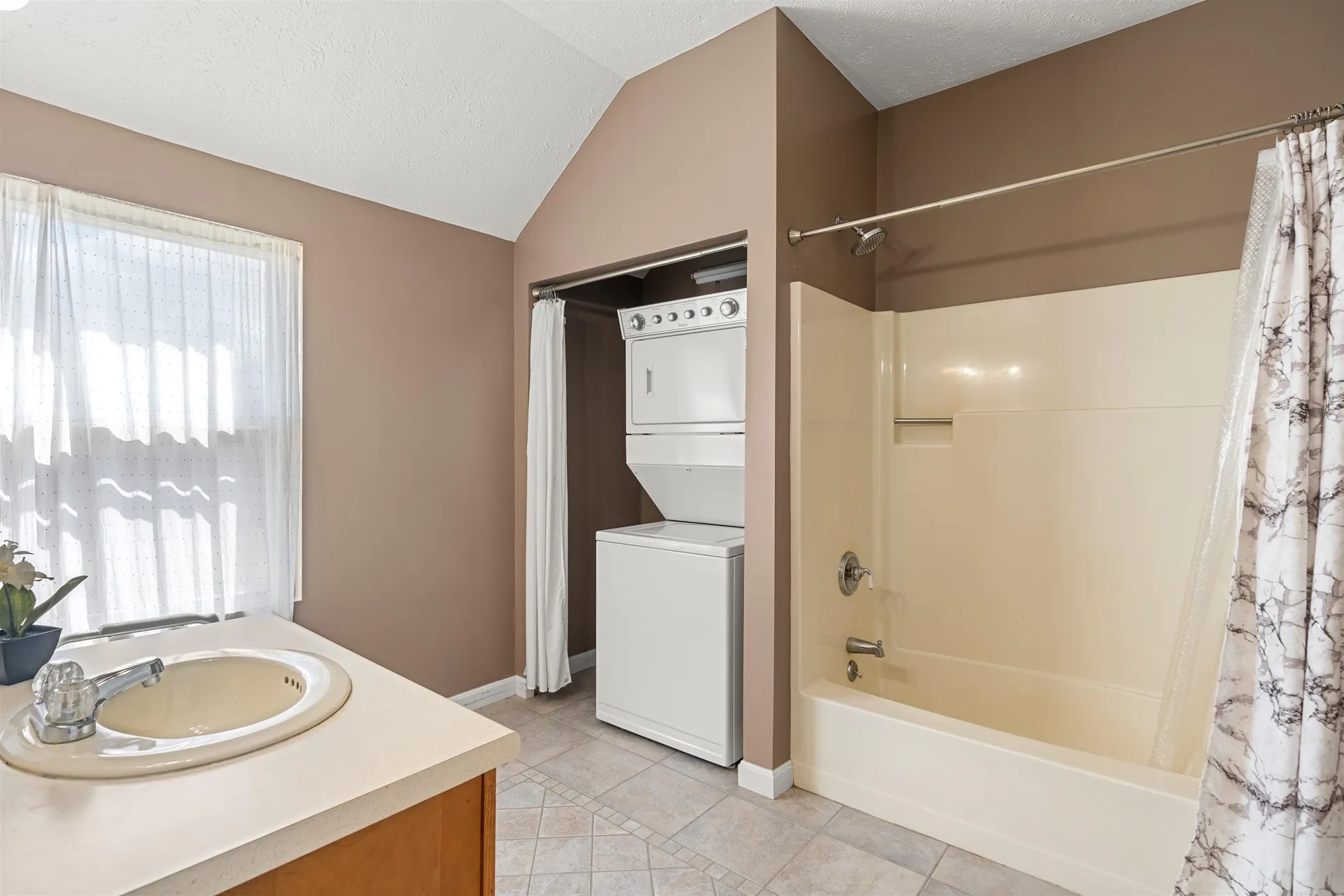166 Perham Corner Road Lyndeborough NH 03082