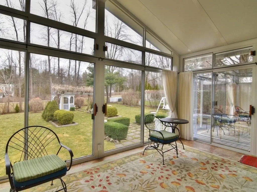 100 Lakeview Drive Shelburne VT 05482