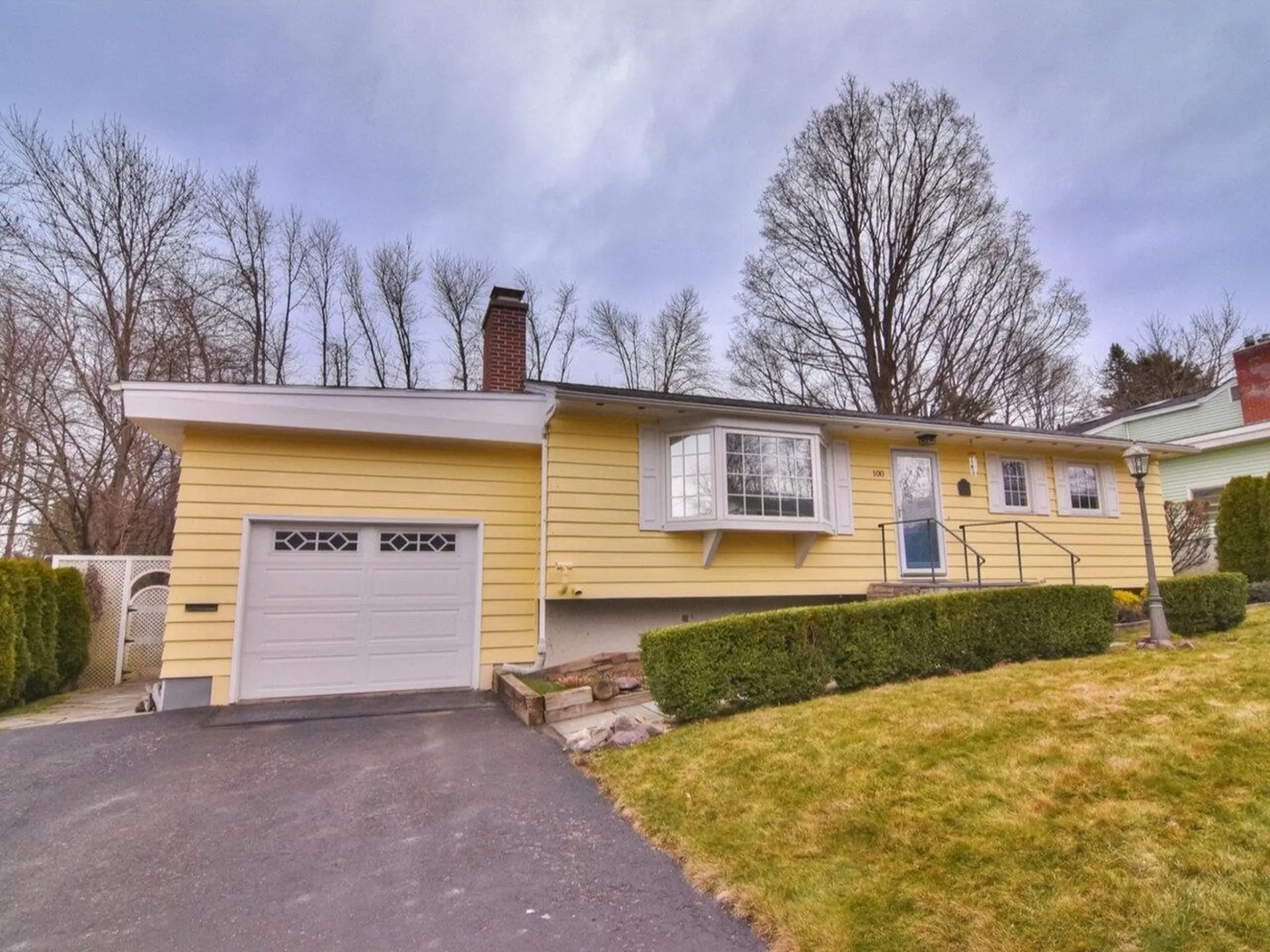 100 Lakeview Drive Shelburne VT 05482
