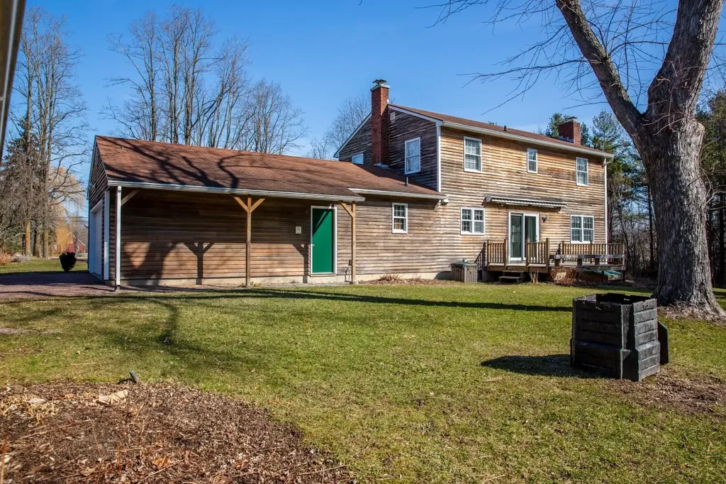 418 Barstow Road Shelburne VT 05482-6989