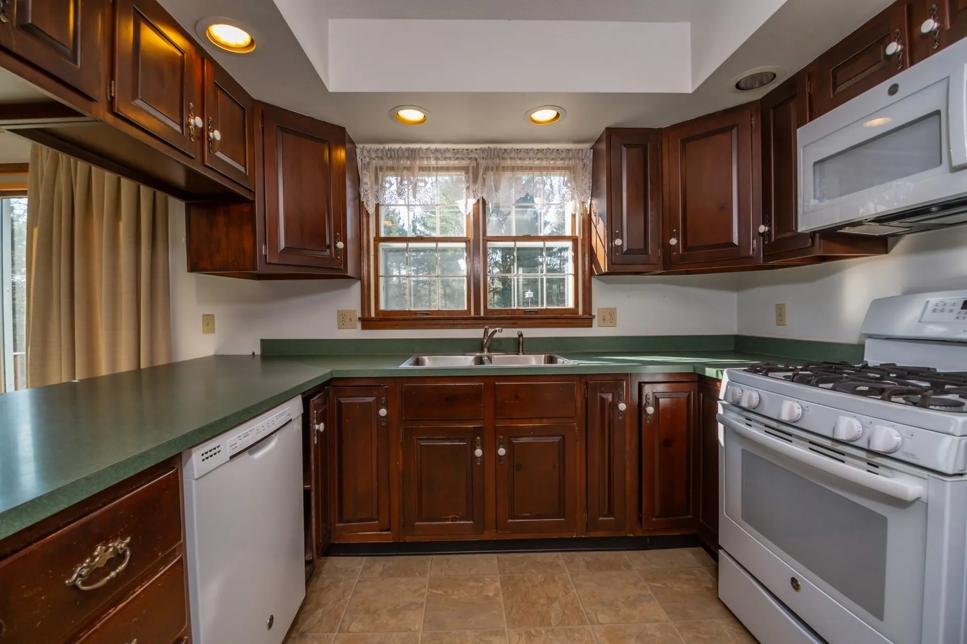 418 Barstow Road Shelburne VT 05482-6989