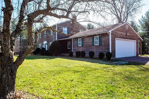 418 Barstow Road Shelburne VT 05482-6989