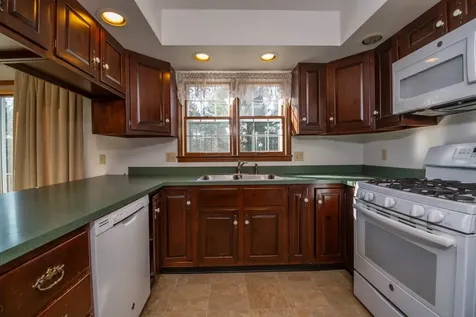 418 Barstow Road Shelburne VT 05482-6989