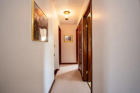 418 Barstow Road Shelburne VT 05482-6989