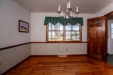 418 Barstow Road Shelburne VT 05482-6989