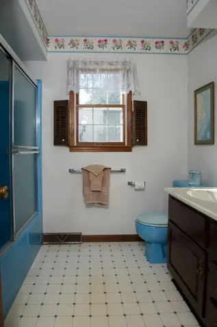 418 Barstow Road Shelburne VT 05482-6989