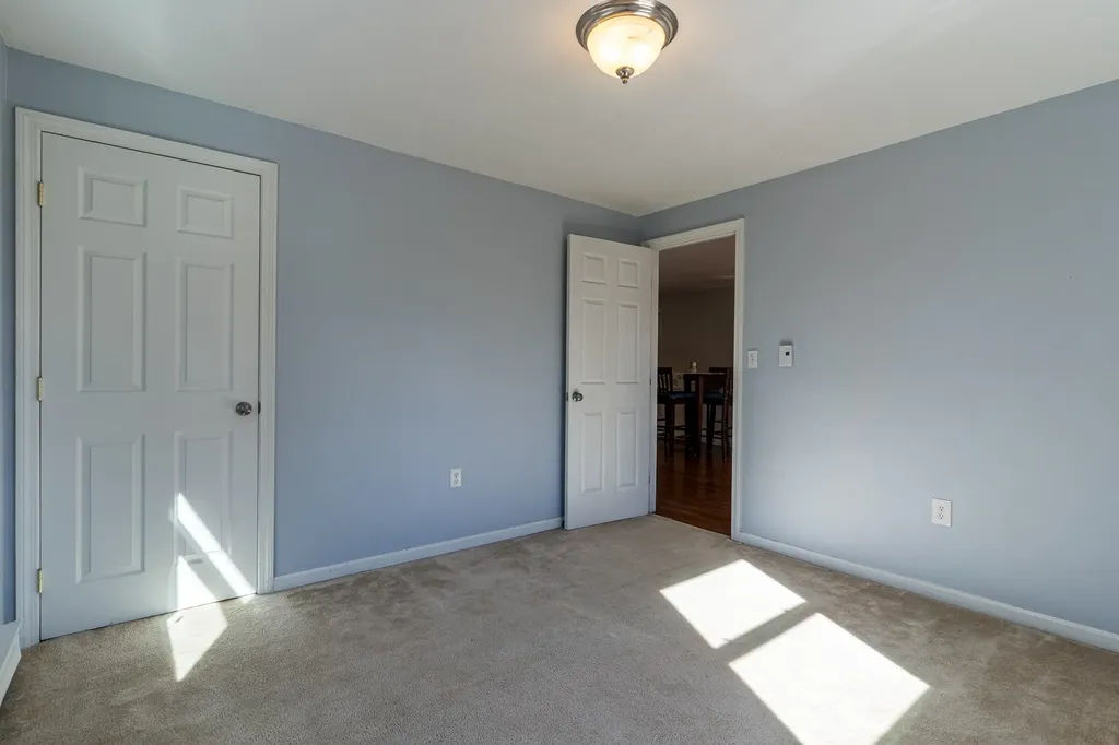 36 Whipple Road Kittery ME 03904