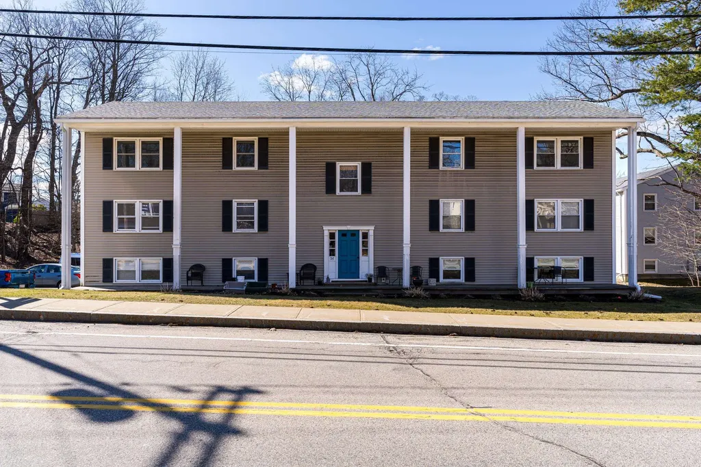 36 Whipple Road Kittery ME 03904