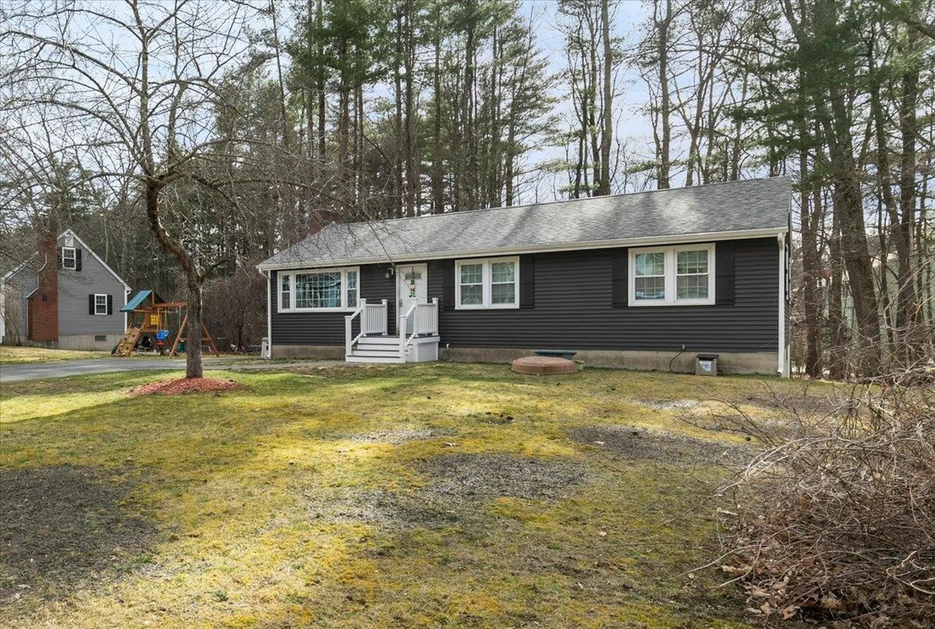 11 Schurman Drive Derry NH 03038
