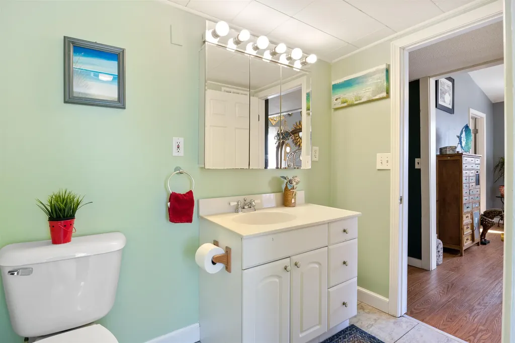 91 England Road Rochester NH 03867