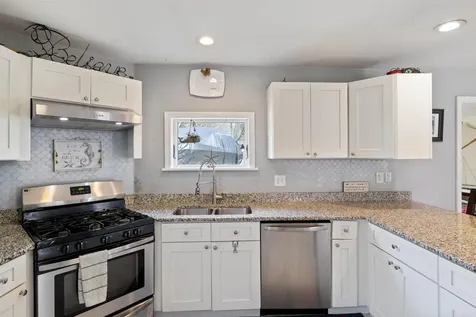 91 England Road Rochester NH 03867