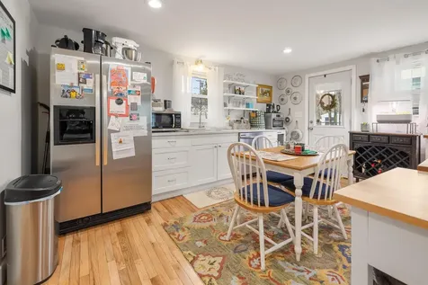 18 Peabody Street Lebanon NH 03766