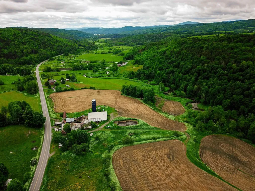 3851 Vt Route 12 Braintree VT 05060