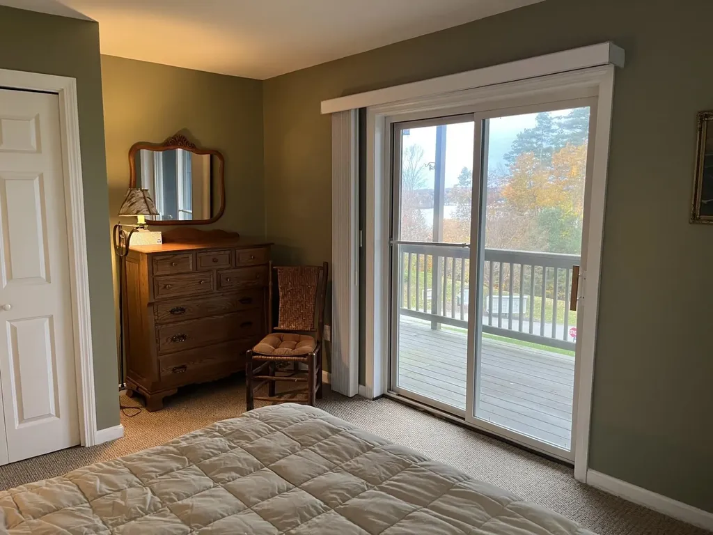 28 Shane Way Laconia NH 03246
