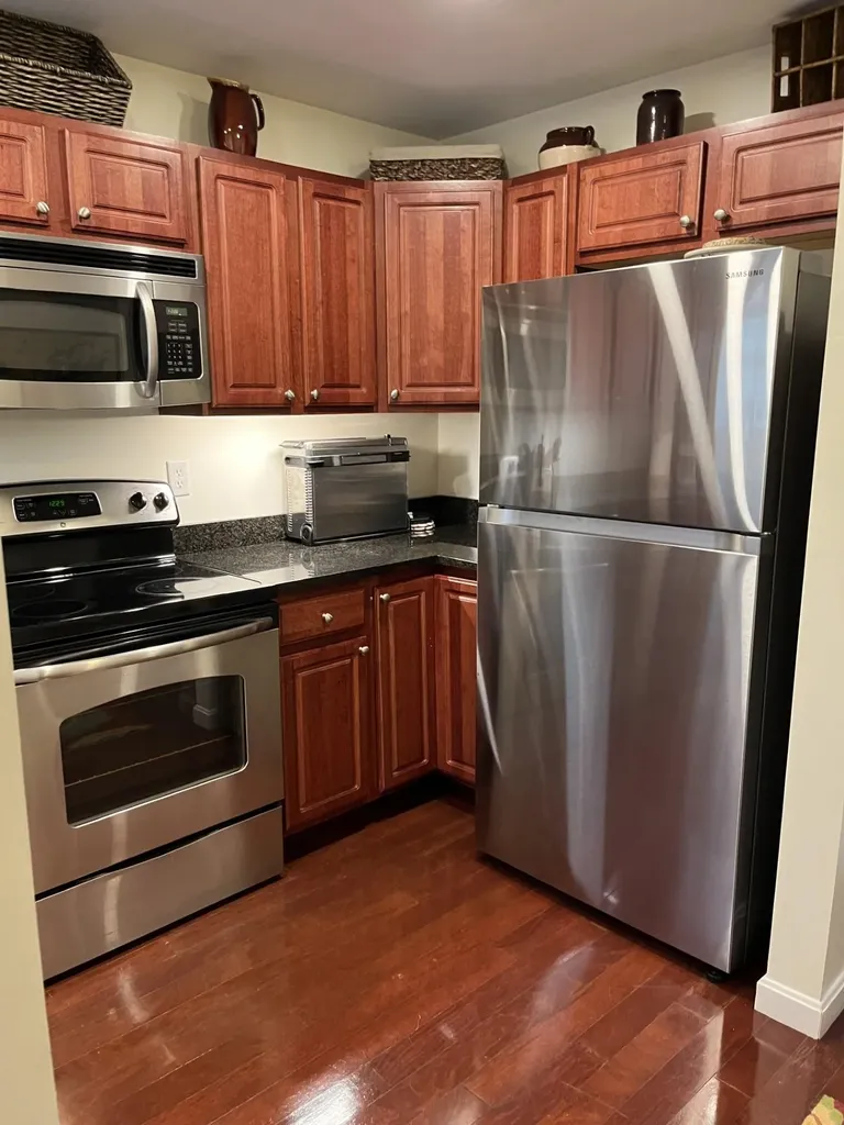 28 Shane Way Laconia NH 03246