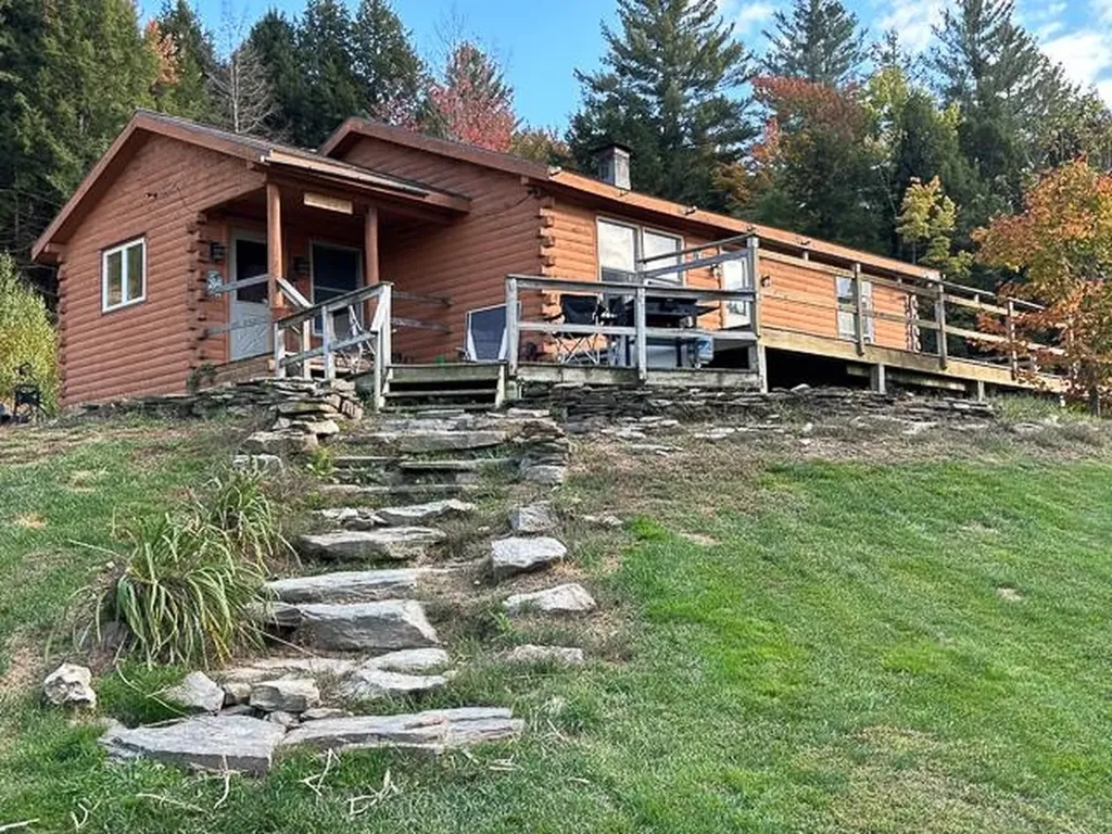 17 Tracy Hill Road Northfield VT 05663