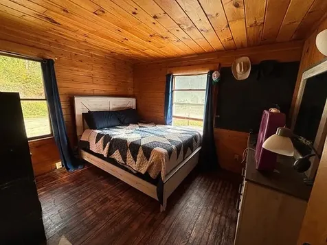 17 Tracy Hill Road Northfield VT 05663