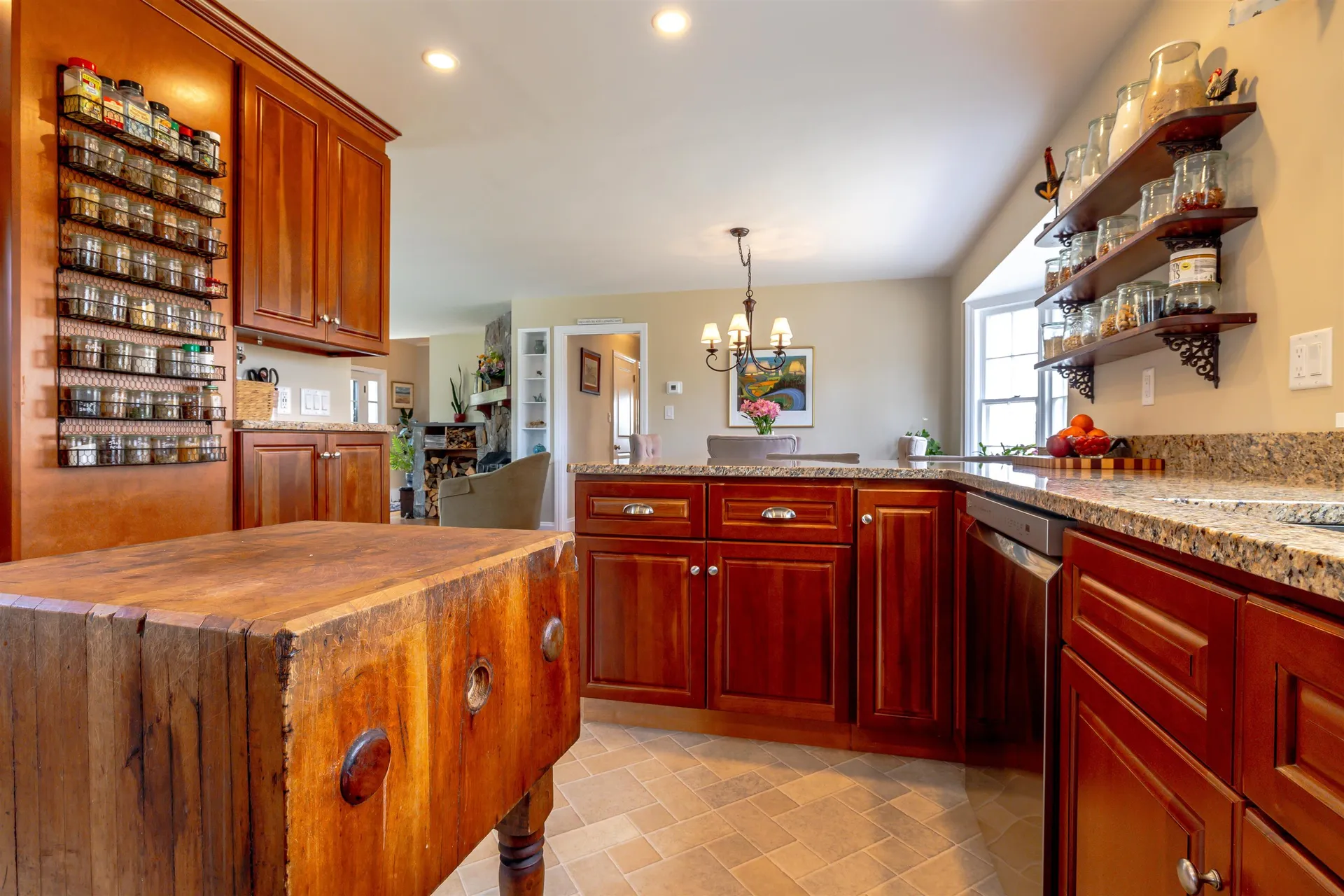 48 Auburn Street Concord NH 03301