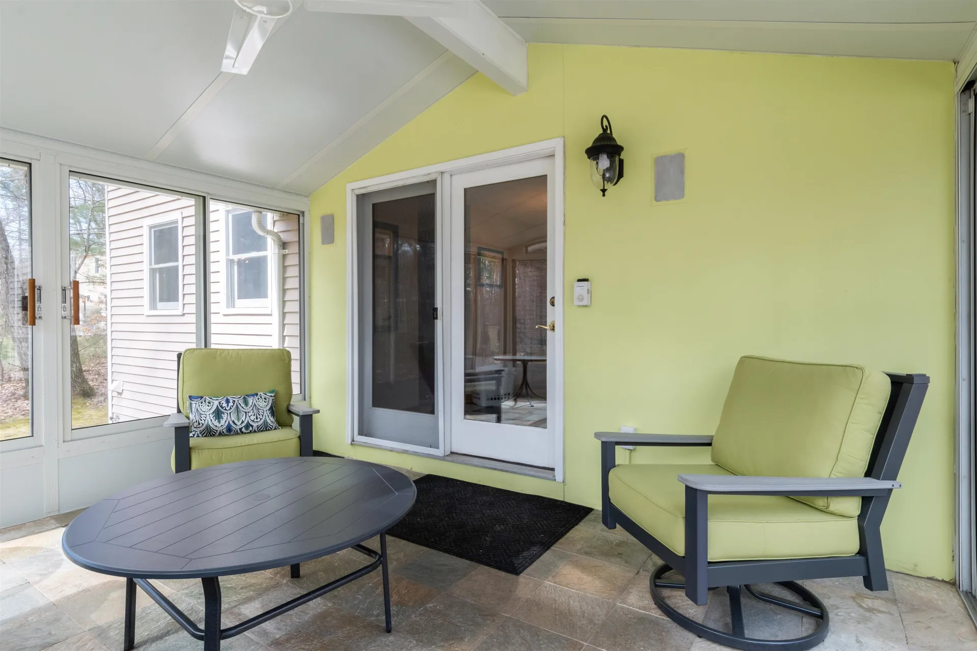 25 Peaslee Court Hampstead NH 03841