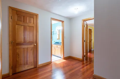 25 Peaslee Court Hampstead NH 03841