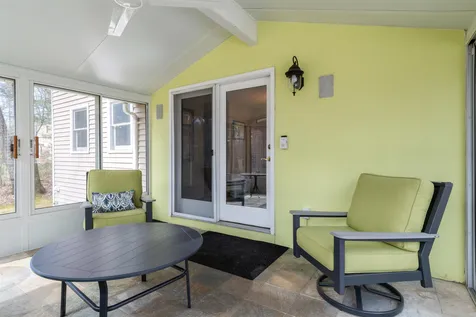 25 Peaslee Court Hampstead NH 03841