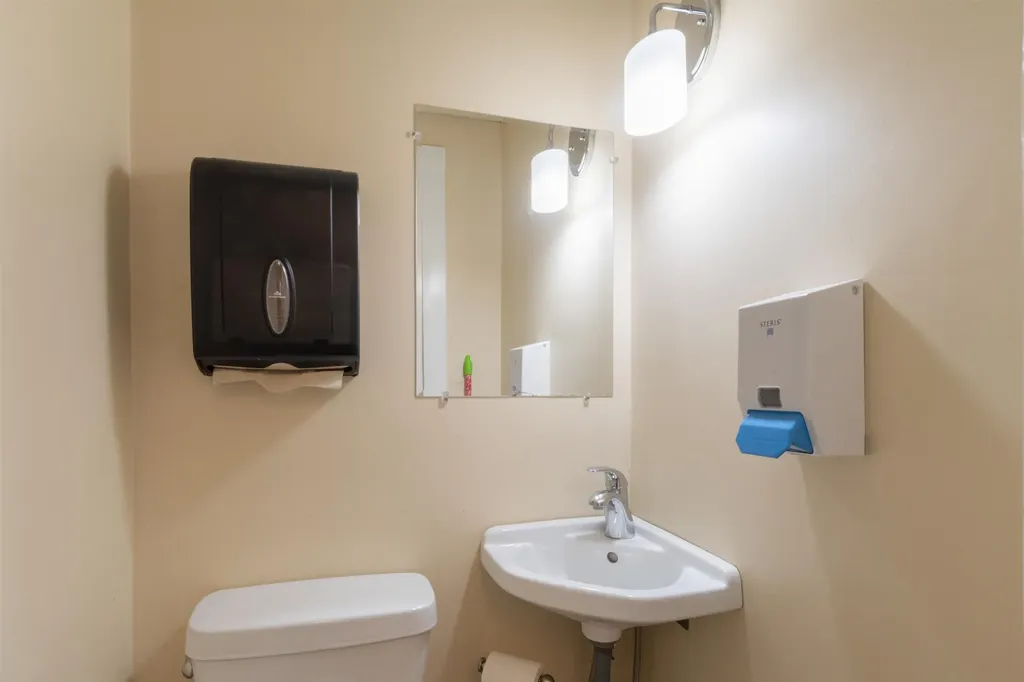 171 Kinsley Street Nashua NH 03060