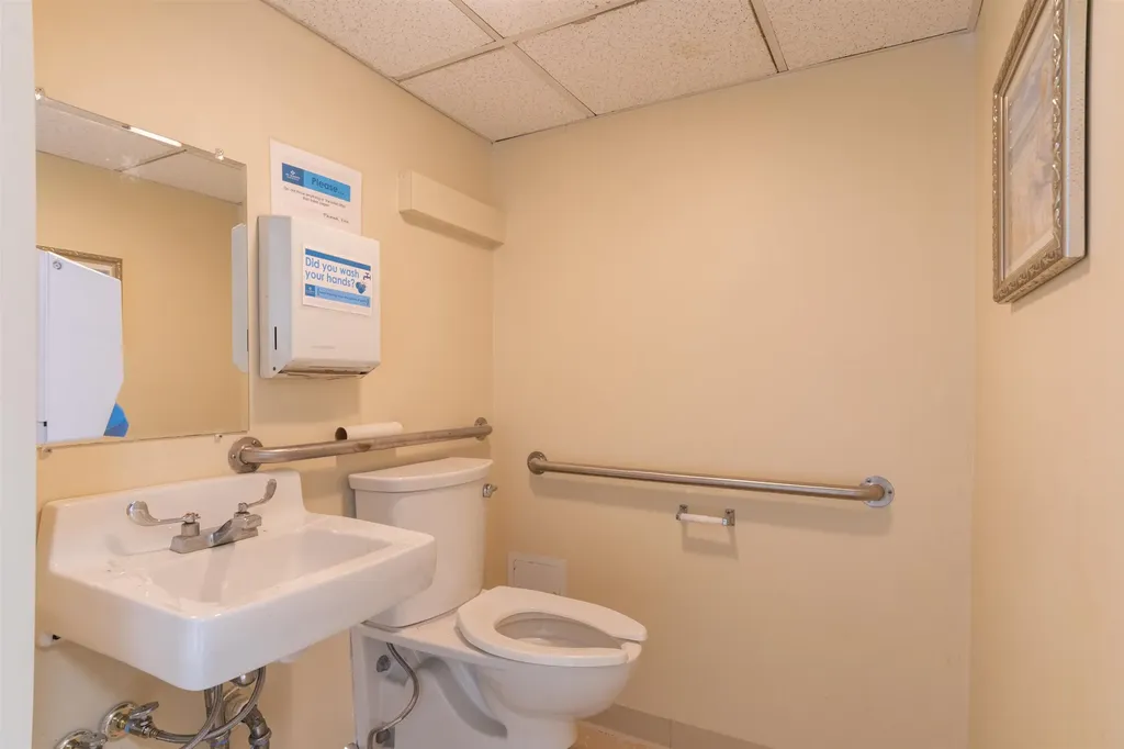 171 Kinsley Street Nashua NH 03060