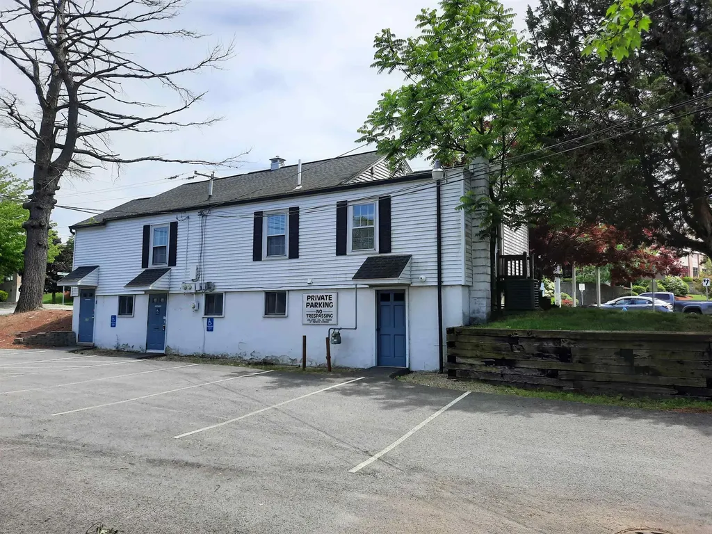 171 Kinsley Street Nashua NH 03060