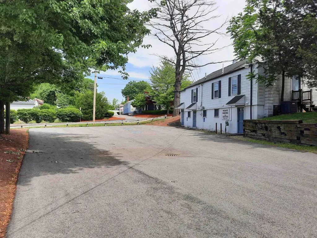 171 Kinsley Street Nashua NH 03060