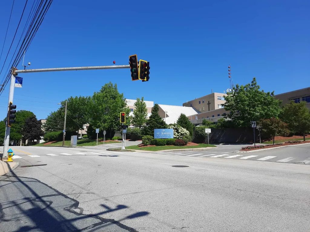 171 Kinsley Street Nashua NH 03060