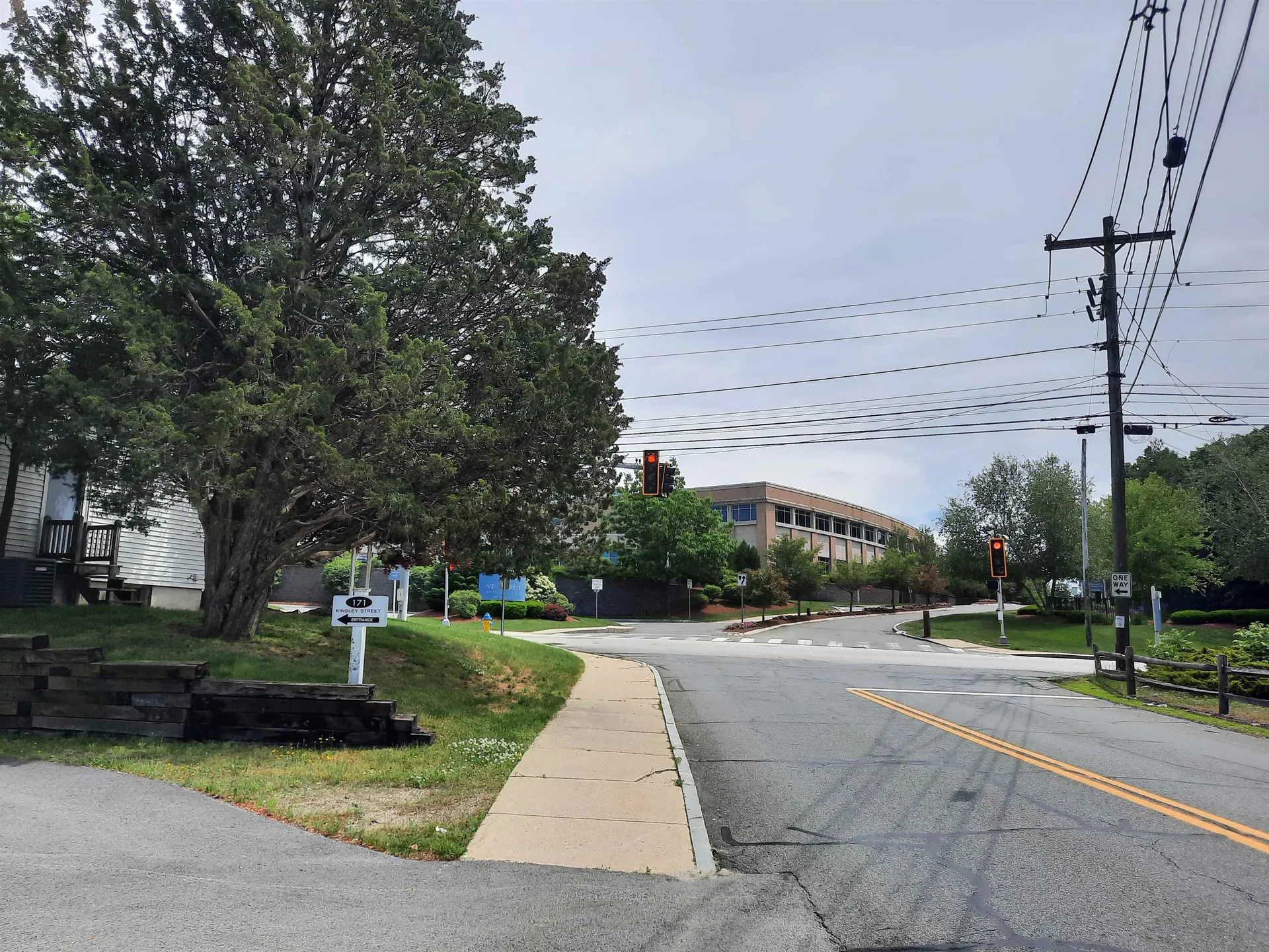 171 Kinsley Street Nashua NH 03060