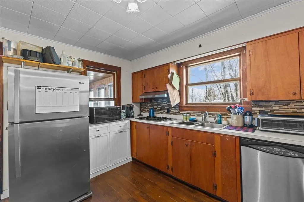 325 Route 15 Jericho VT 05489