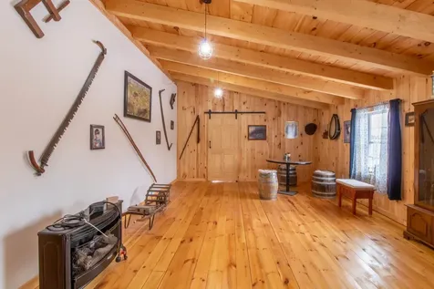 656 Leo's Lane Norton VT 05907