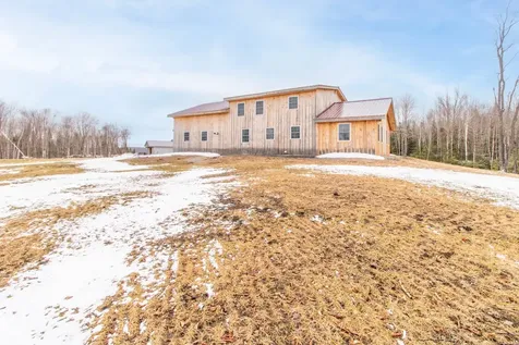 656 Leo's Lane Norton VT 05907