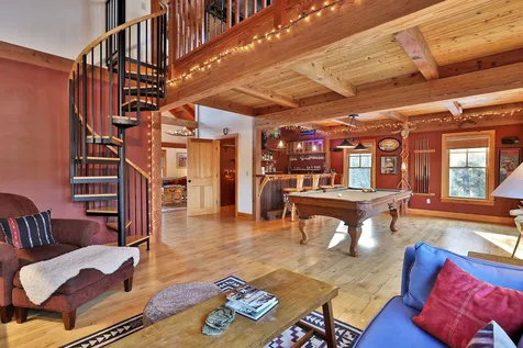 1346 Goldthwaite Road Chester VT 05143