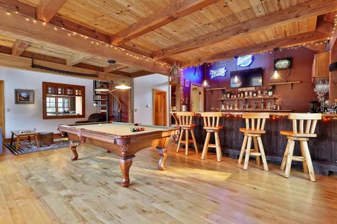 1346 Goldthwaite Road Chester VT 05143