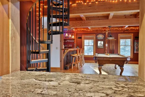 1346 Goldthwaite Road Chester VT 05143