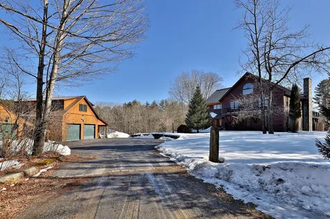 1346 Goldthwaite Road Chester VT 05143
