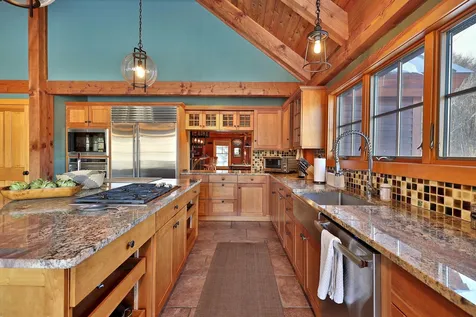 1346 Goldthwaite Road Chester VT 05143